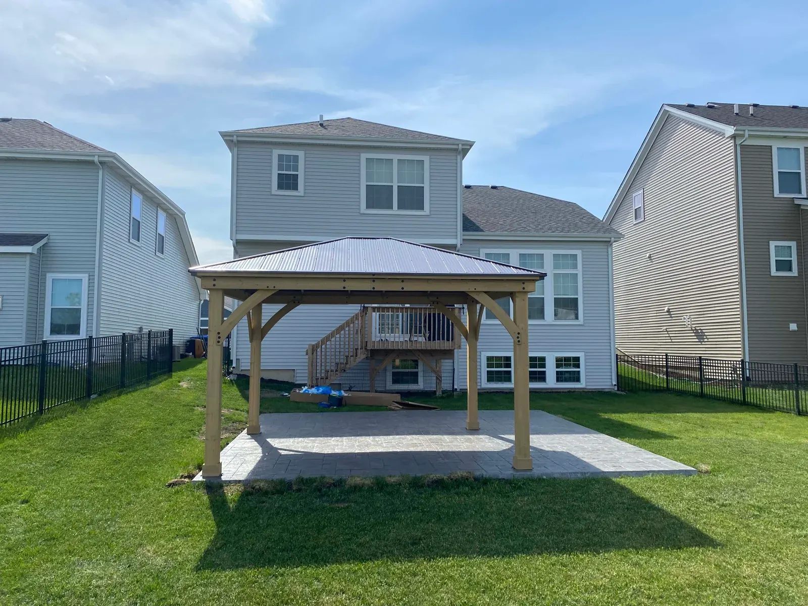 Luxury Outdoor Space — Wilmette, IL